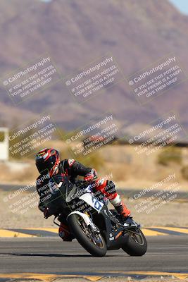 media/Mar-24-2025-Moto Forza (Mon) [[57ce5c5cff]]/1-Advanced Group/Session 3 Turn 5/